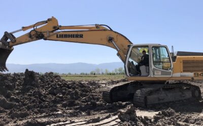 Багер Liebherr R944